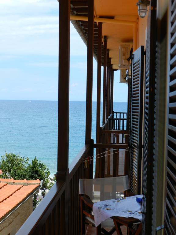 Amelia Beach Apartments Agios Ioannis  Exterior foto